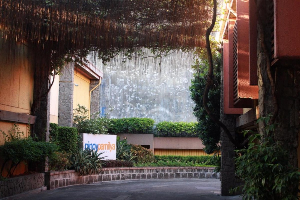 Pinoy Pamilya Hotel Image 22